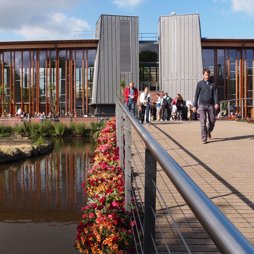 Triple Solar PVT Warmtepomp Paneel Restaurant artis de twee cheetahs