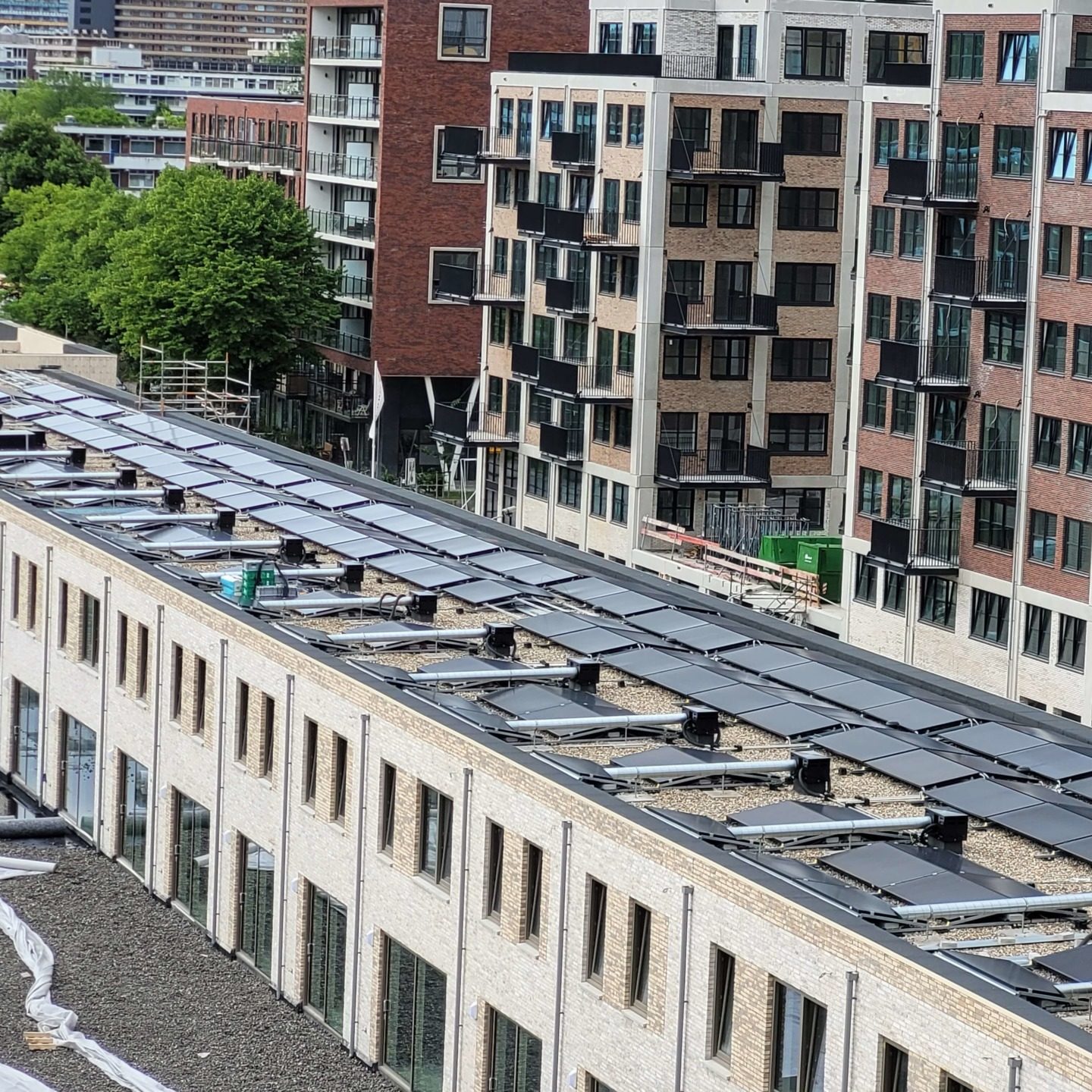 Poortmeester-Ballast-Nedam-BNPD-Triple-Solar-PVT-panelen-warmtepomp-01