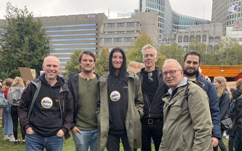 triple-solar-pvt-paneel-zonnepaneel-warmtepomppaneel-team-foto-klimaatstaken-01 triple-solar-pvt-paneel-zonnepaneel-warmtepomppaneel-team-foto-klimaatstaken-01