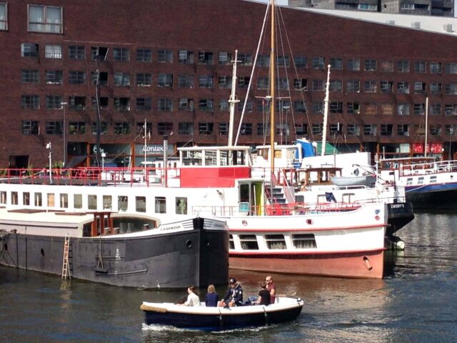 woonboot-pvt-paneel-warmtepomp-amsterdam-03