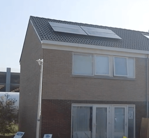 Zonwarmtenet-dezon-warmtenet-TU-Delft-Triple-Solar-Vlog-bouwend-Nederland-PVT-paneel-warmtepomp-WKO-03