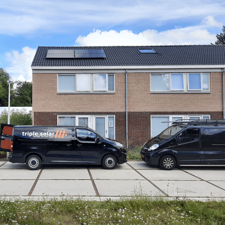 The-green-village-lage-temperatuur-warmtenet-Triple-Solar-pvt-paneel-01