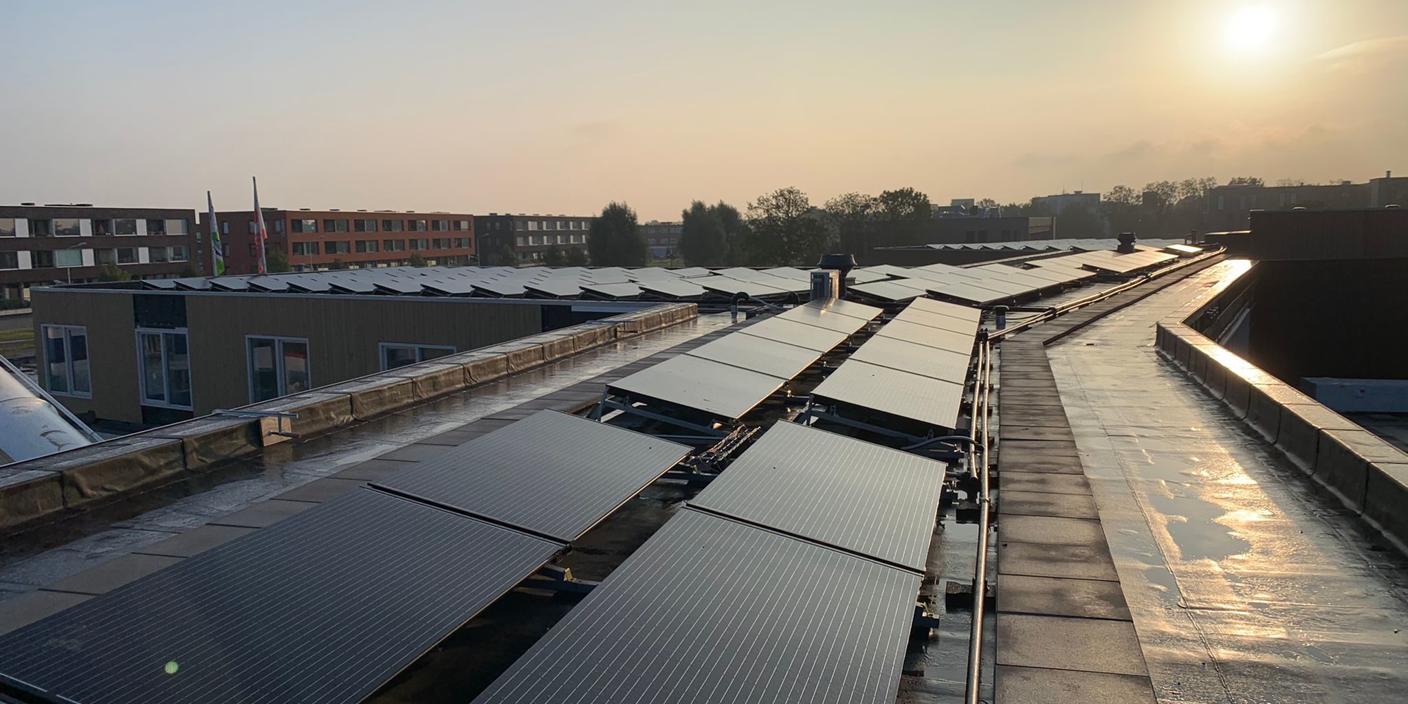 Zierikzee-pvt-panelen-warmtepomp-allevo-Niag-van-galen-constructif-02