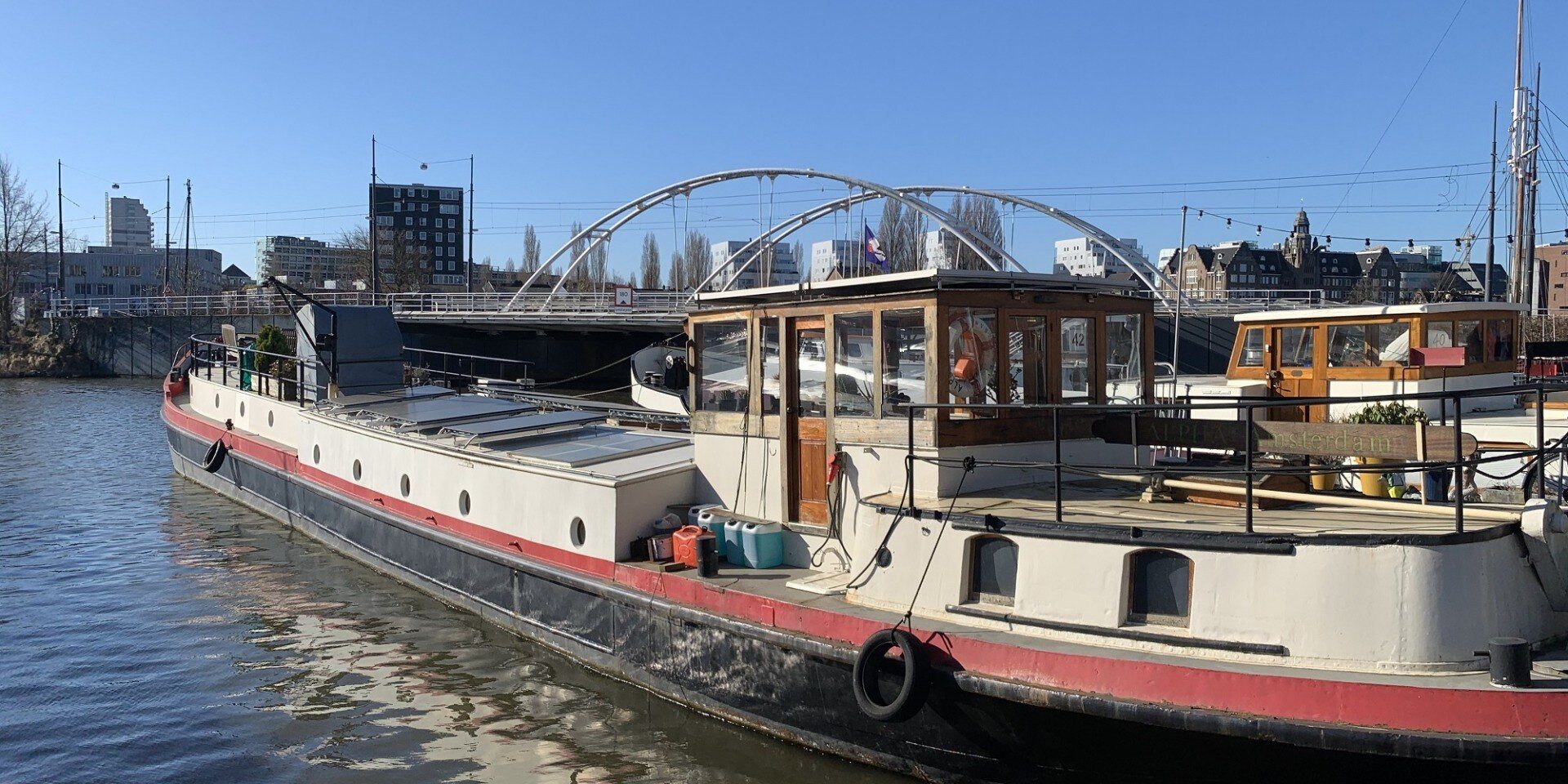 Woonschip Levantkade Amsterdam