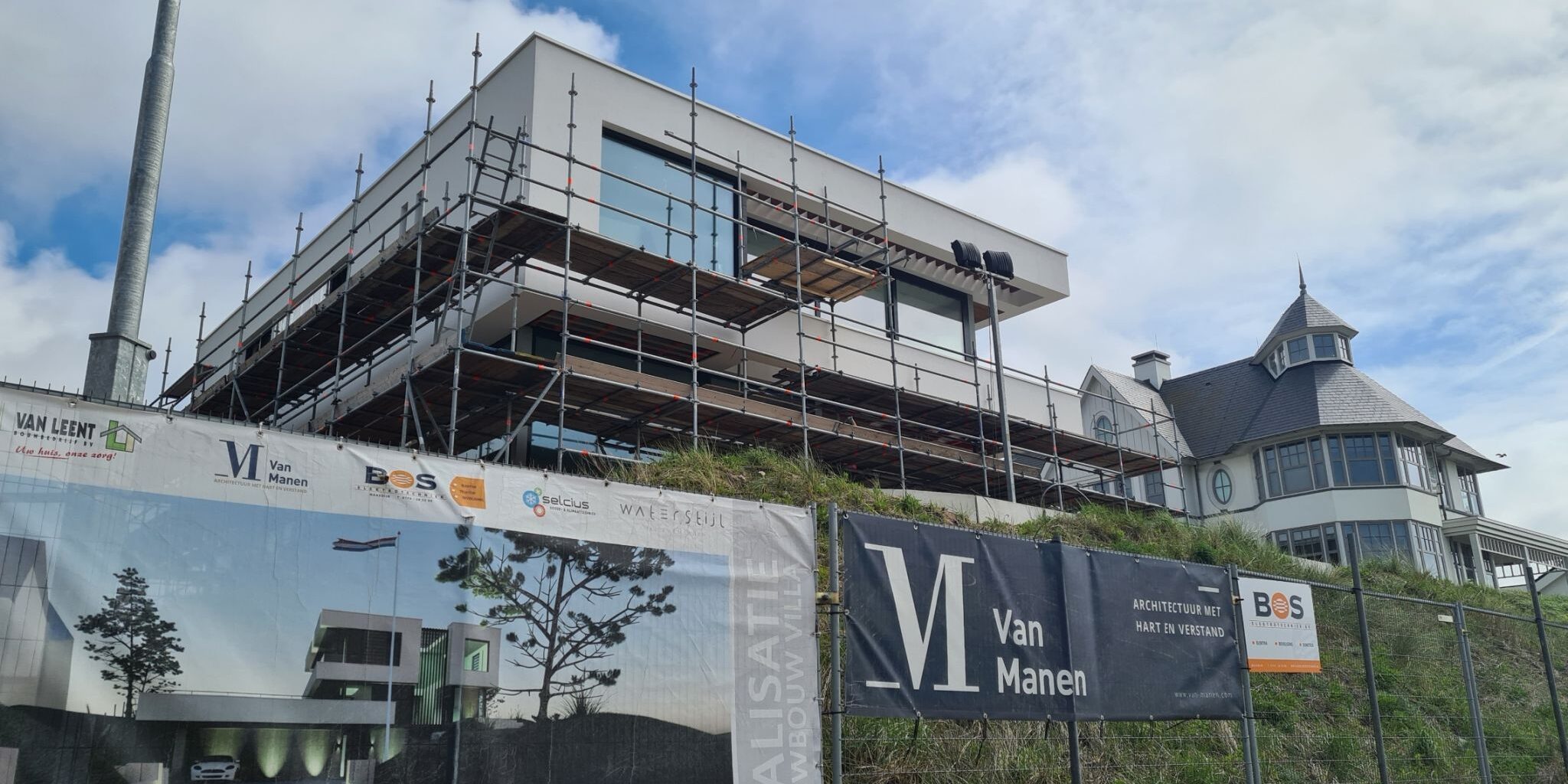 Duurzame-Villa-aan-het-strand-Noordwijk-Triple-Solar-PVT-panelen-warmtepomp-bron-01