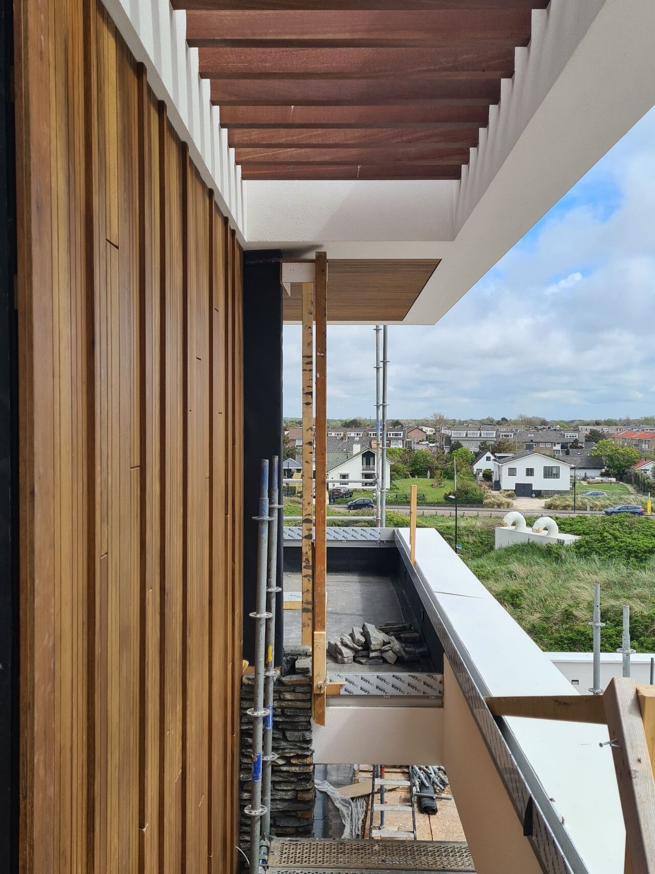Duurzame-Villa-aan-het-strand-Noordwijk-Triple-Solar-PVT-panelen-warmtepomp-bron-03