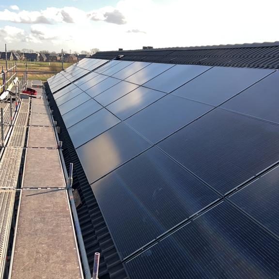 Buurblok-leeuwarden-Woningcorporaties-Triple-Solar-PVT-panelen-warmtepomp-Dijkstra-Draaisma-wocozon-Nieuwbouw-woonfriesland-02
