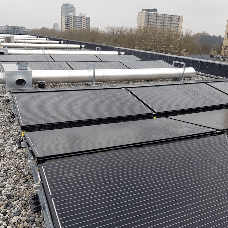 PVT-panelen-Zuiderschans-Den-Bosch-Dura-Vermeer-Triple-Solar-appartmenten-verduurzamen-warmtepomp-bron-Den-Bosch-MR-01