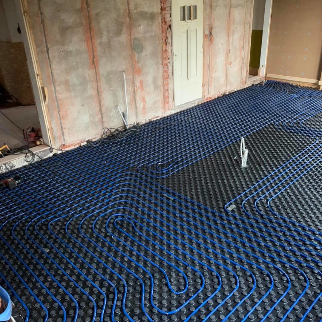 Triple-Solar-PVT-panelen-vloerverwarming-warmtepomp-Middelstum-Groningen-Techisch-Installatiebedrijf-Bakker-03