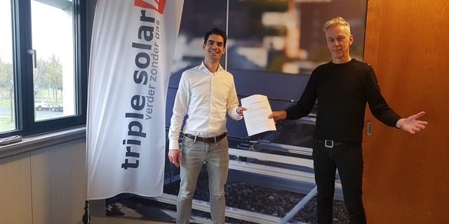PERSBERICHT Triple Solar neemt nieuwe PVT-panelen fabriek in gebruik-LR01 PERSBERICHT Triple Solar neemt nieuwe PVT-panelen fabriek in gebruik-LR01