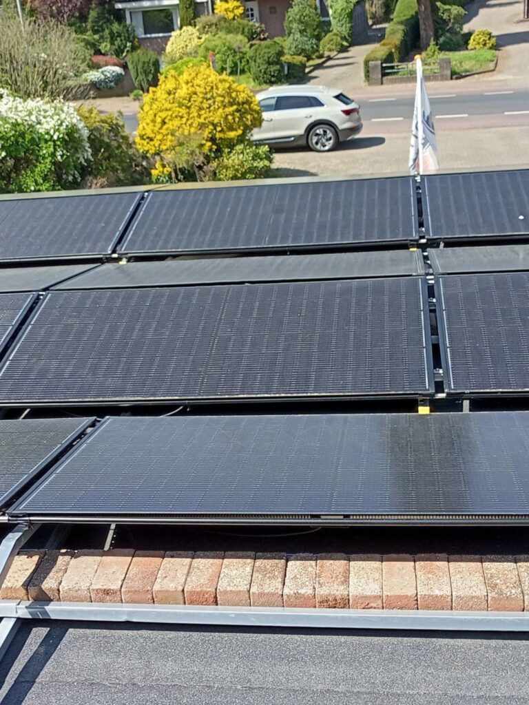 PVT-panelen-Vakantieverblijf-camping-Rozenhorst-Lottum-01 PVT-panelen-Vakantieverblijf-camping-Rozenhorst-Lottum-01