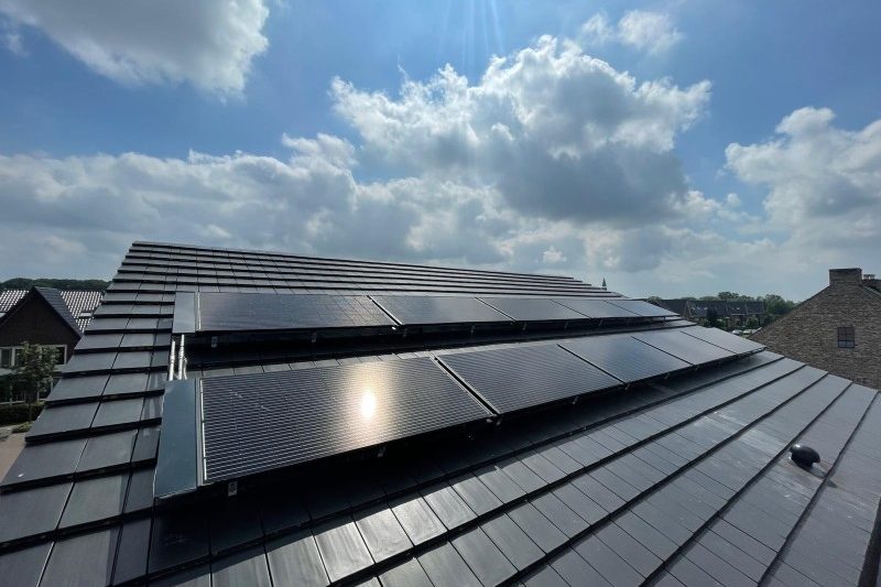 PVT-systeem-SCOP-4,7-verduurzaming-voorbeeld-review-Triple-Solar-Rene-Oosterom-2022-01