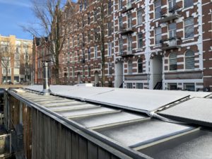 Amsterdam_woonark_2020_dak_vorst_4032x3024