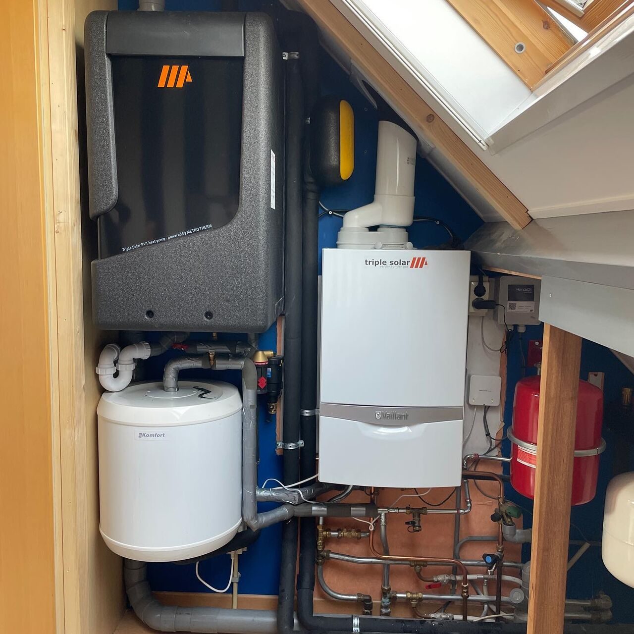 Hybride-PVT-warmtepomp-installatie