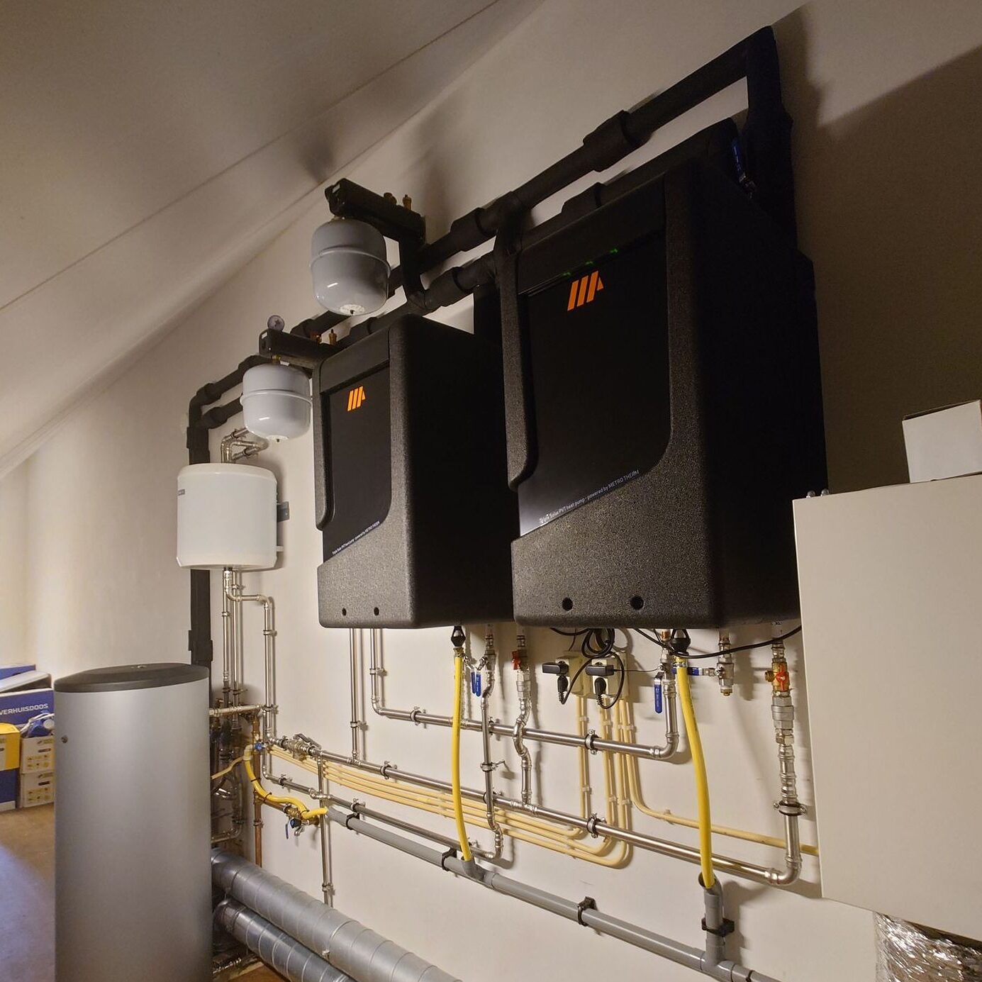 PVT-warmtepomp-PVTpanelen-Triple-Solar-Lieshout-IT-Leenders-woonhuis-nieuwbouw-all-electric-05 kopie