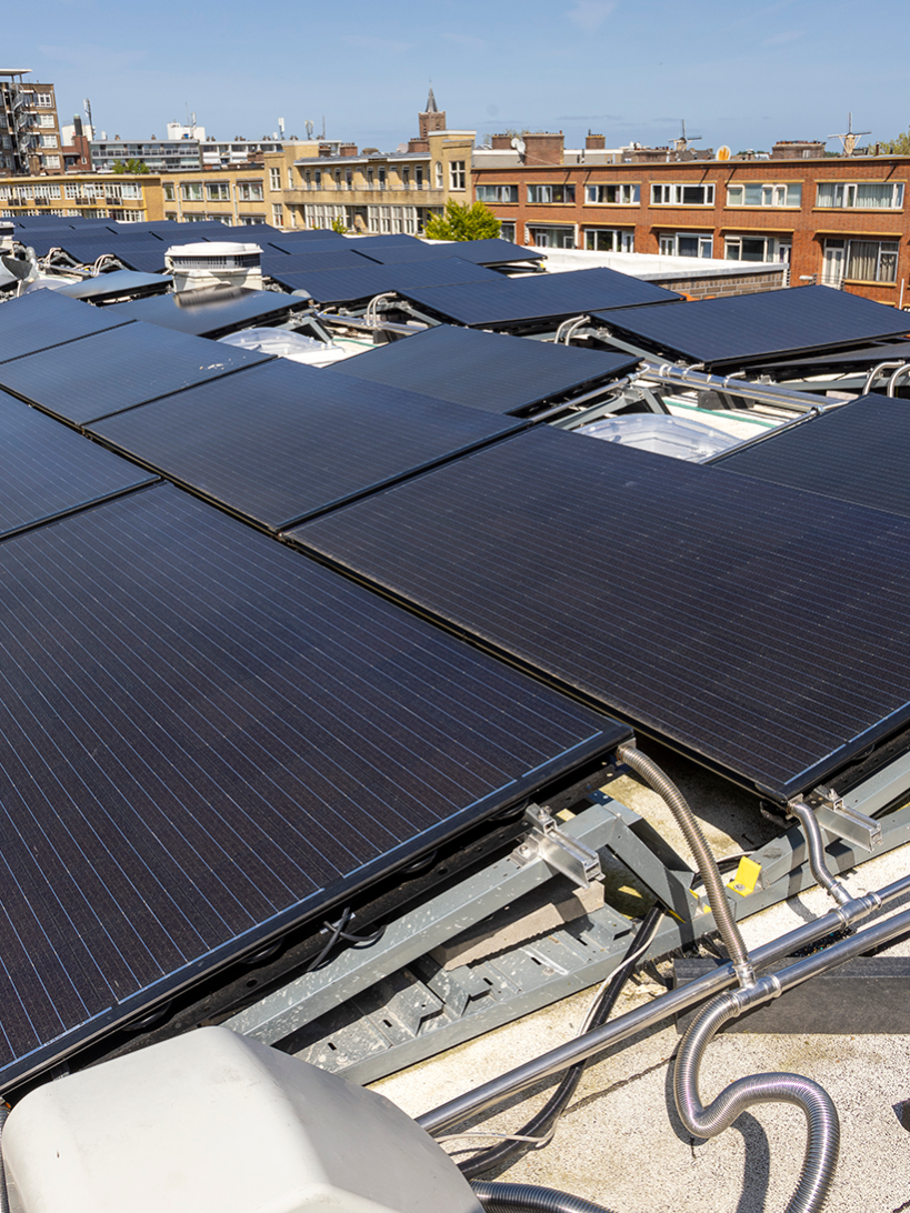 PVT-warmtepomp-pvtpanelen-Rotterdamsedijk-schiedam-Van-Der-Vloed-Triple-Solar-installatie-installateur-02